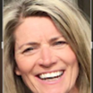 Meet your Posher, Stacy